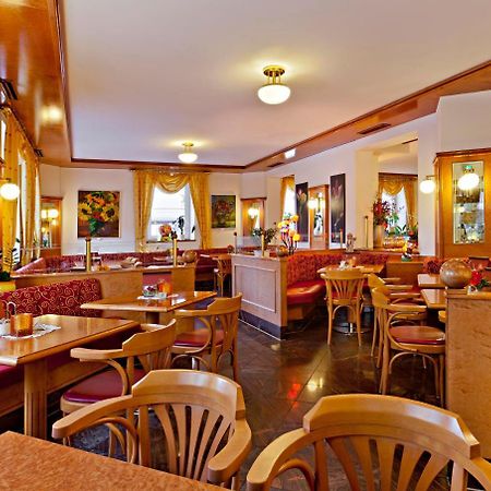 Hotel Greinwald Marktoberdorf Bagian luar foto