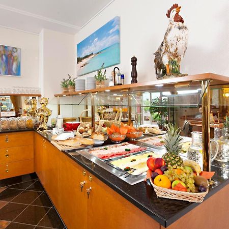 Hotel Greinwald Marktoberdorf Bagian luar foto