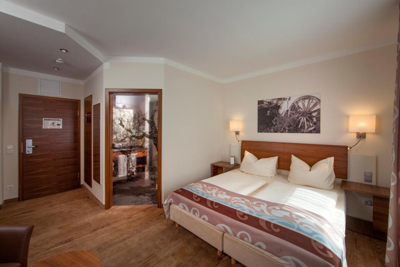Hotel Greinwald Marktoberdorf Bagian luar foto